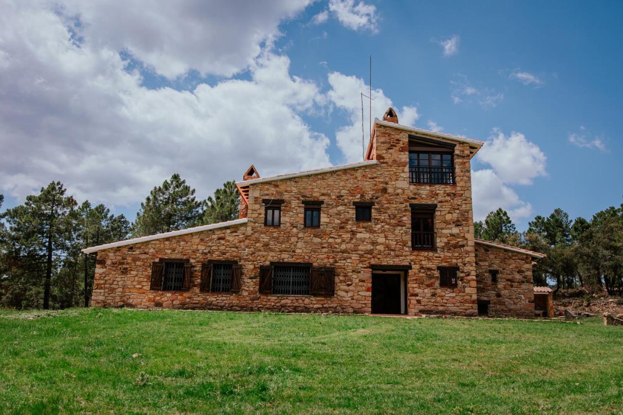 Cotanda - Casa De Montana Aislada En El Macizo Del Penyagolosa Puertomingalvo Exterior photo